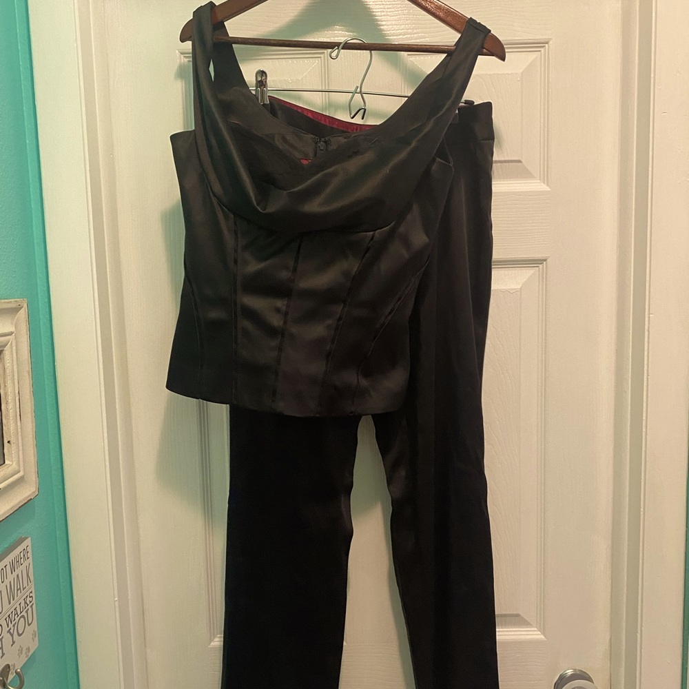 STOP! This is the Outfit you’re Looking For!!!